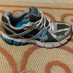 NIKE AIR PEGASUS 26 Bowerman Series